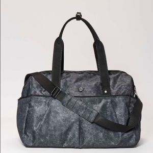 BRAND NEW Lululemon All Day Duffel